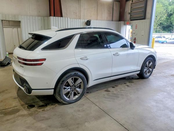 2022 GENESIS GV70