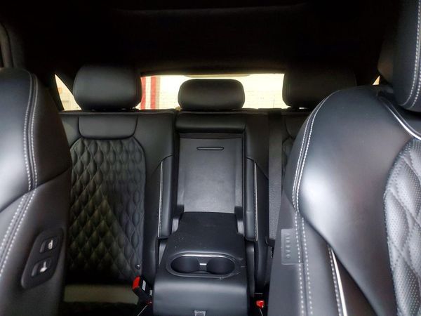 2022 GENESIS GV70