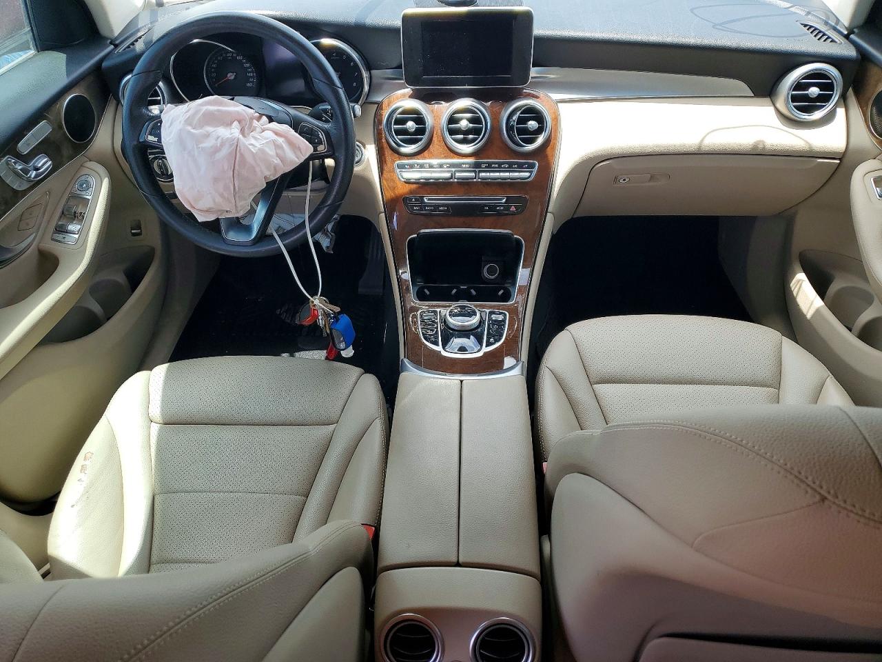 2018 MERCEDES-BENZ GLC GLC300