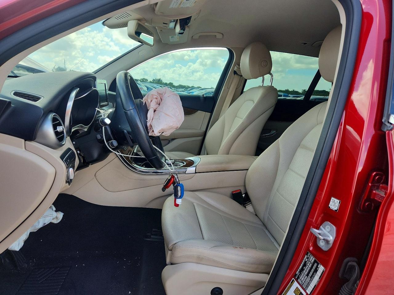 2018 MERCEDES-BENZ GLC GLC300