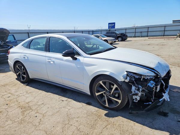 2023 HYUNDAI SONATA
