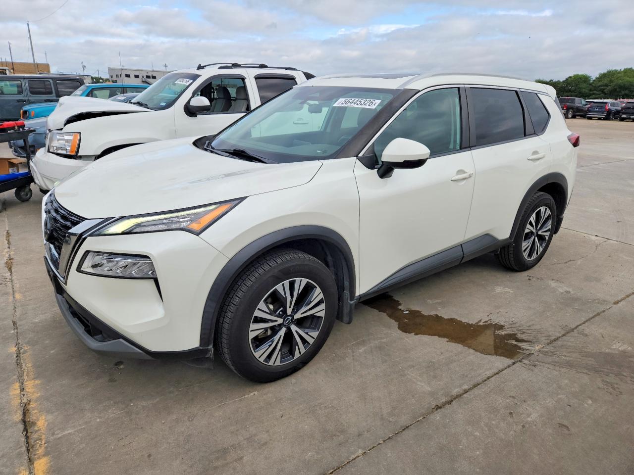 2022 NISSAN ROGUE SV