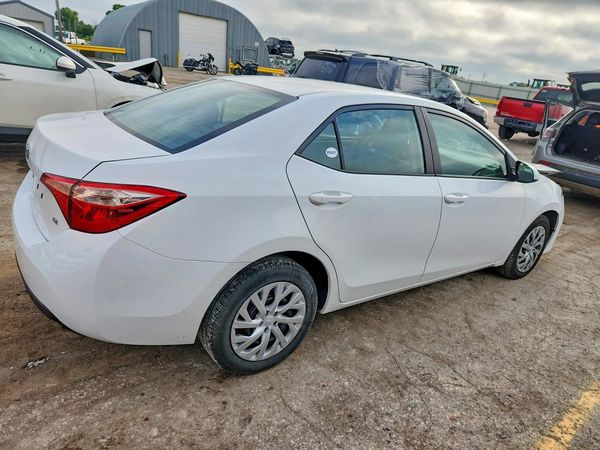2019 TOYOTA COROLLA