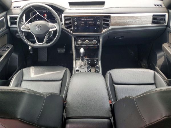 2022 VOLKSWAGEN ATLAS CROSS SPORT 4Motion SE w/ Tech