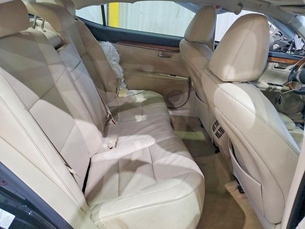 2015 LEXUS ES 300h