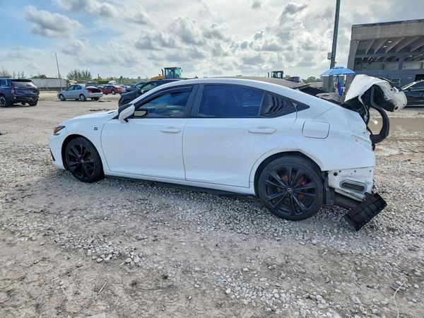2019 LEXUS ES