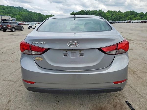 2015 HYUNDAI ELANTRA GLS(Middle)