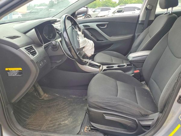 2015 HYUNDAI ELANTRA GLS(Middle)