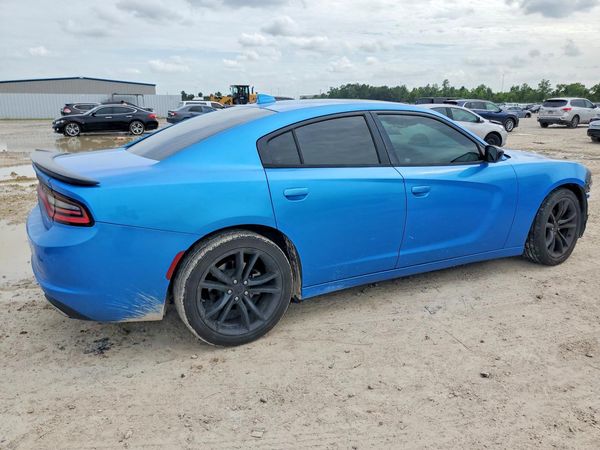 2016 DODGE CHARGER SXT