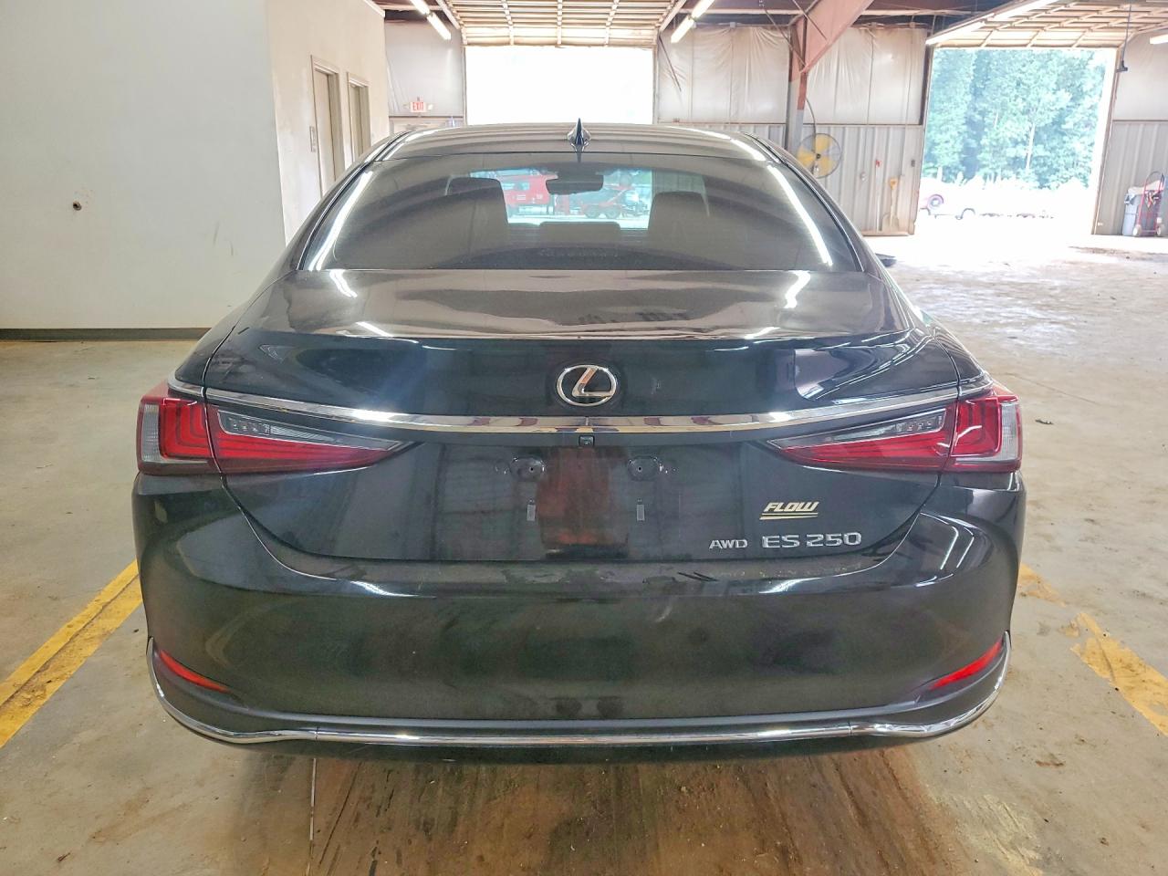 2021 LEXUS ES 250 350 Base