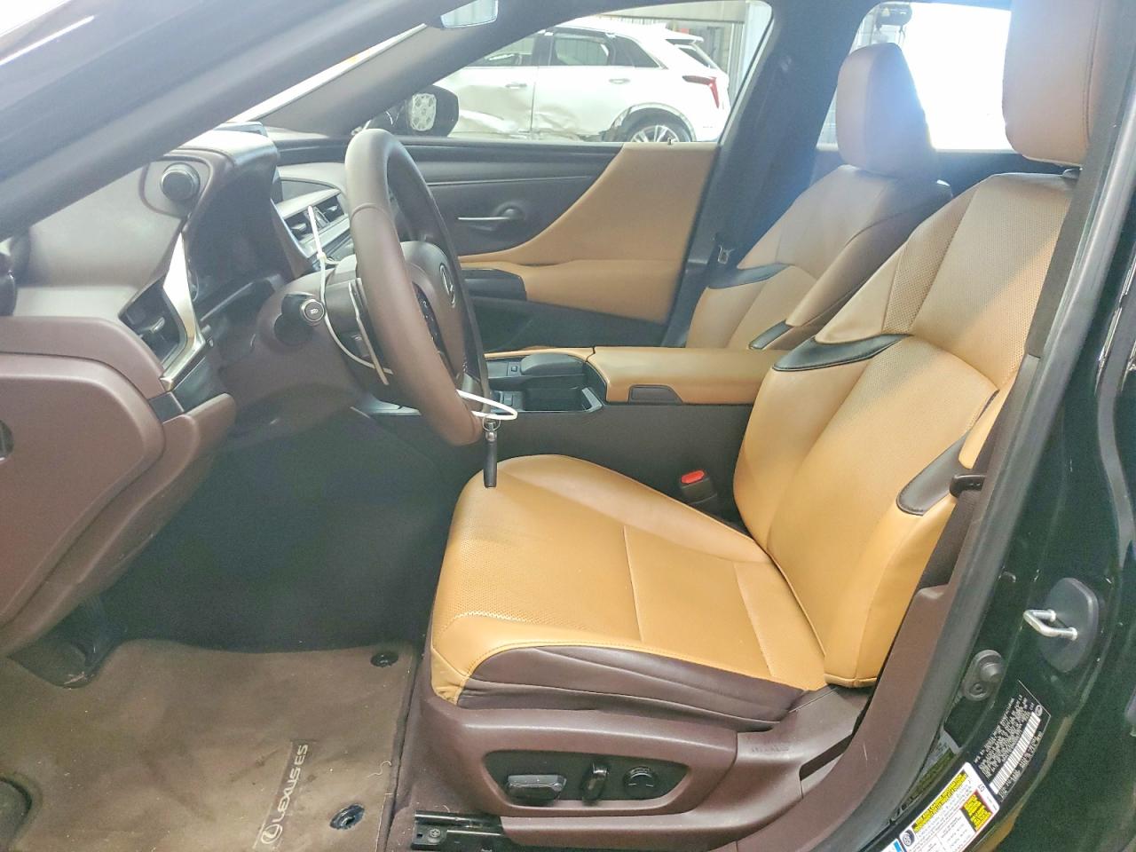 2021 LEXUS ES 250 350 Base