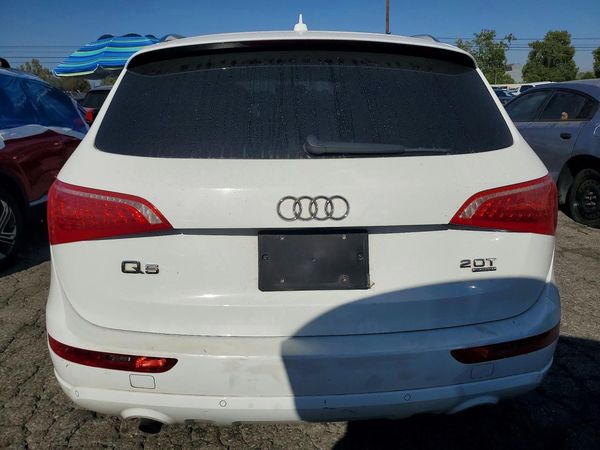 2012 AUDI Q5 Premium Plus