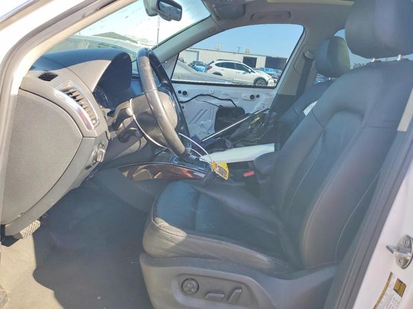 2012 AUDI Q5 Premium Plus