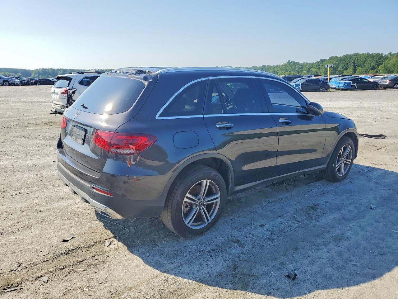 2020 MERCEDES-BENZ GLC GLC300