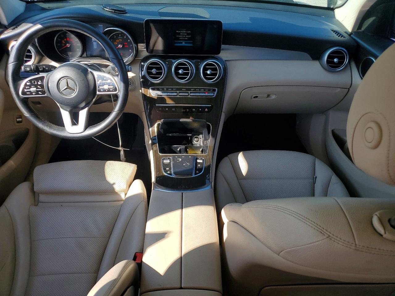 2020 MERCEDES-BENZ GLC GLC300
