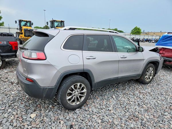 2019 JEEP CHEROKEE LATITUDE PLUS 4X4