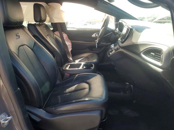 2022 CHRYSLER PACIFICA