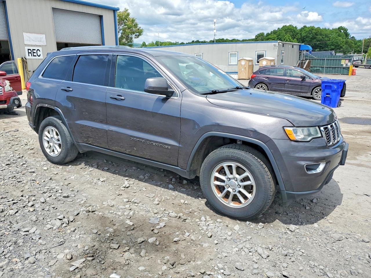 2019 JEEP GRAND CHEROKEE LAREDO 4X4