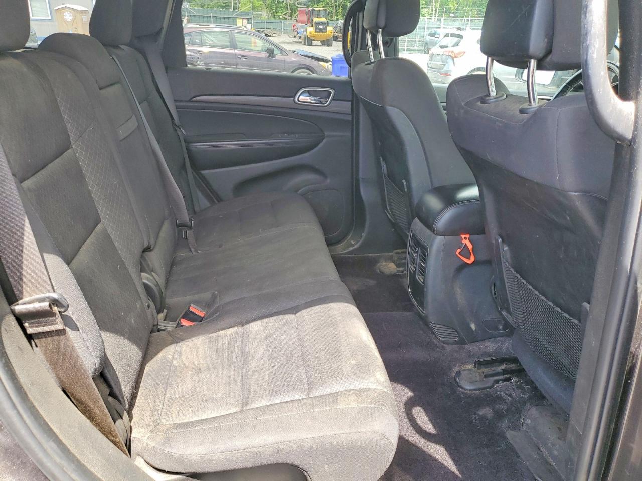 2019 JEEP GRAND CHEROKEE LAREDO 4X4