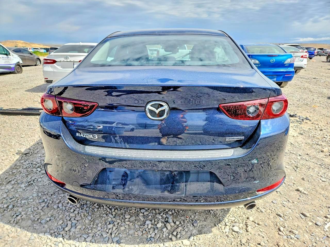 2025 MAZDA 3 Preferred Package