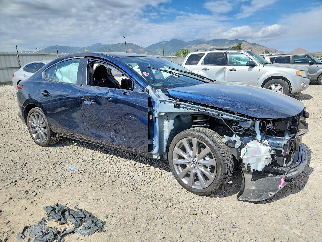 2025 MAZDA 3 Preferred Package