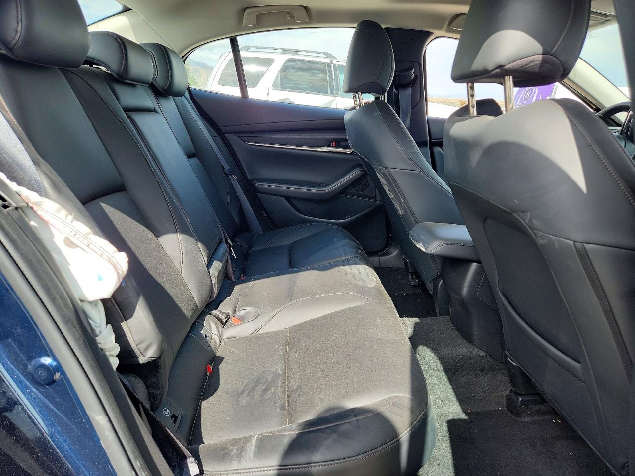 2025 MAZDA 3 Preferred Package