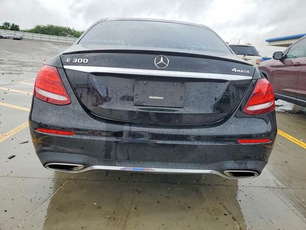 2018 MERCEDES-BENZ E E300-4M