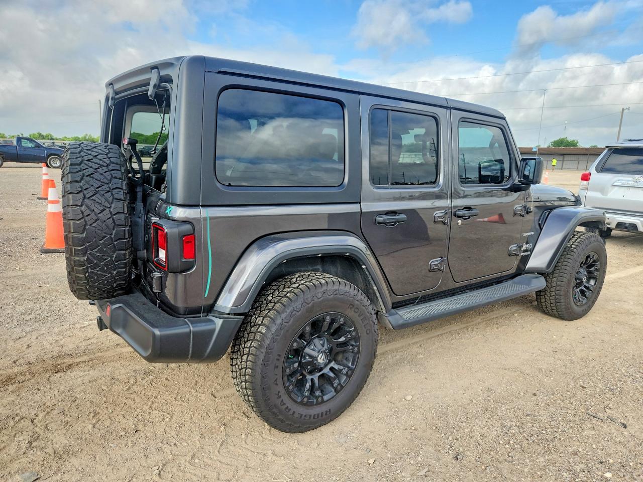 2022 JEEP WRANGLER UNLIMITED SAHARA