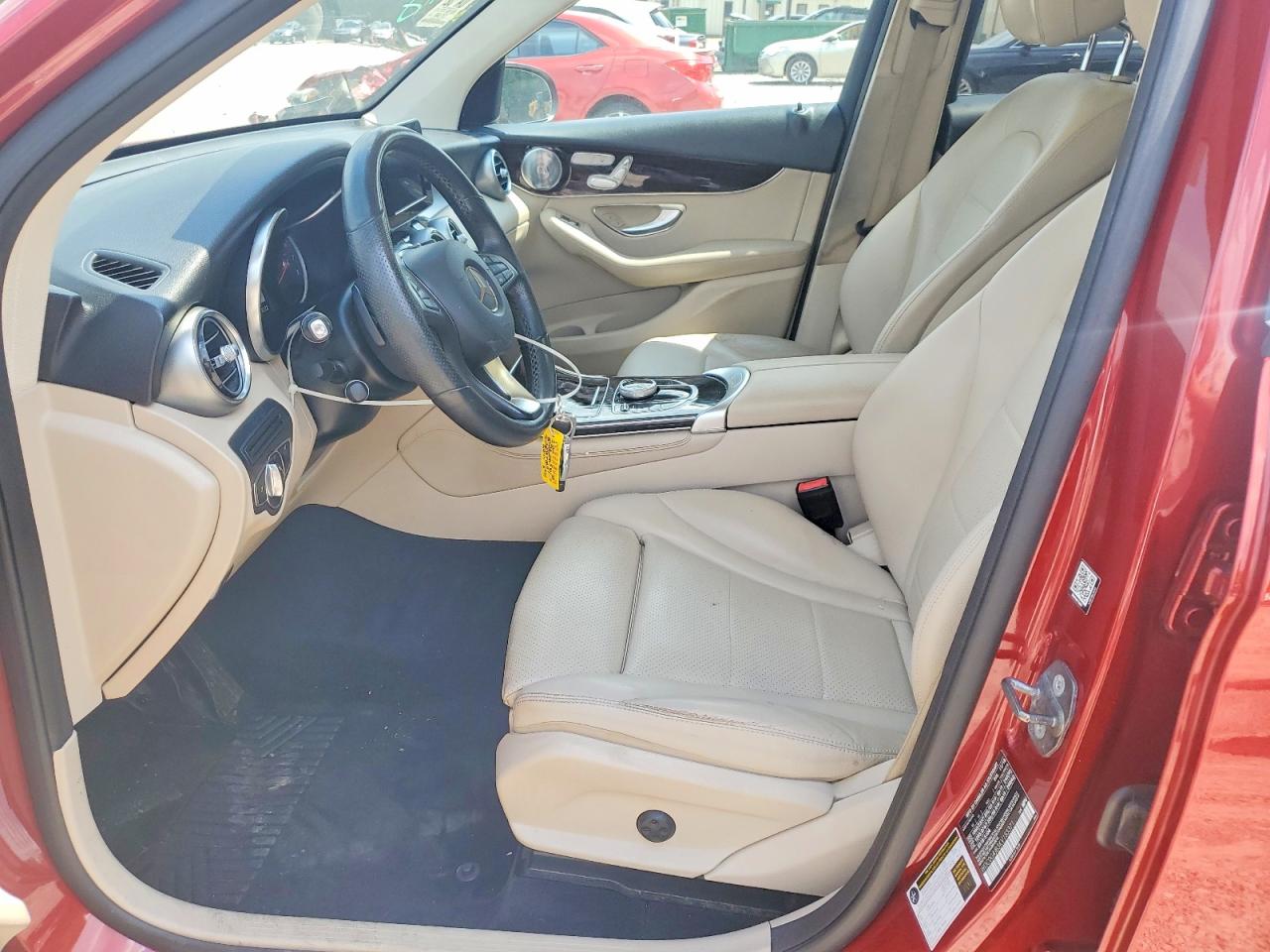 2019 MERCEDES-BENZ GLC GLC300