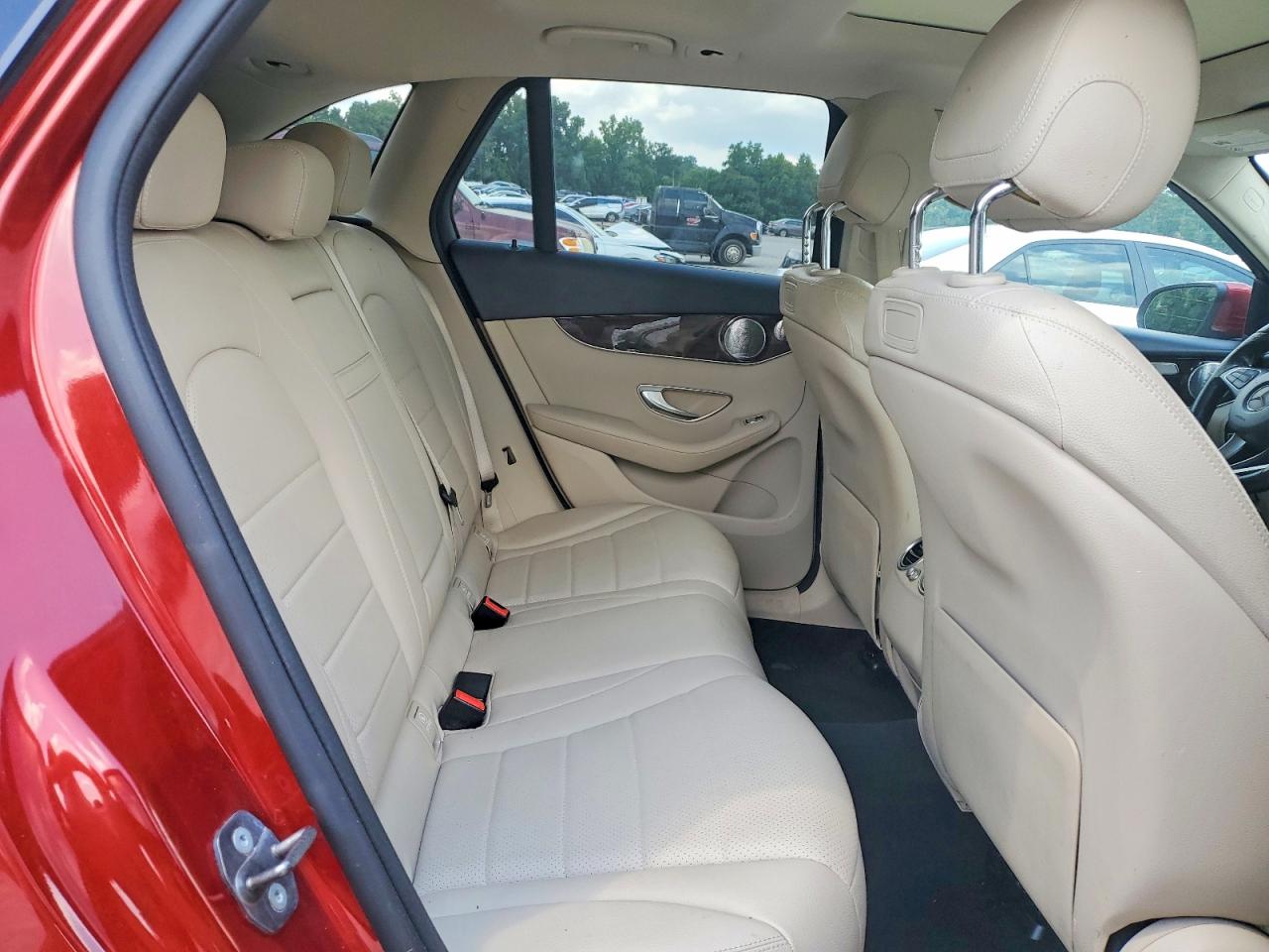 2019 MERCEDES-BENZ GLC GLC300