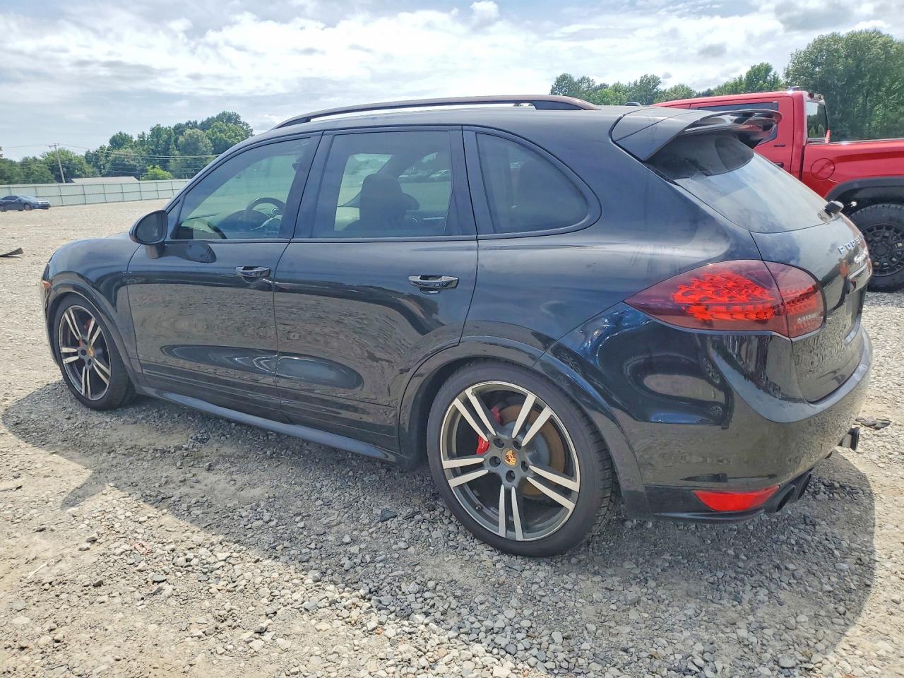 2013 PORSCHE CAYENNE GTS