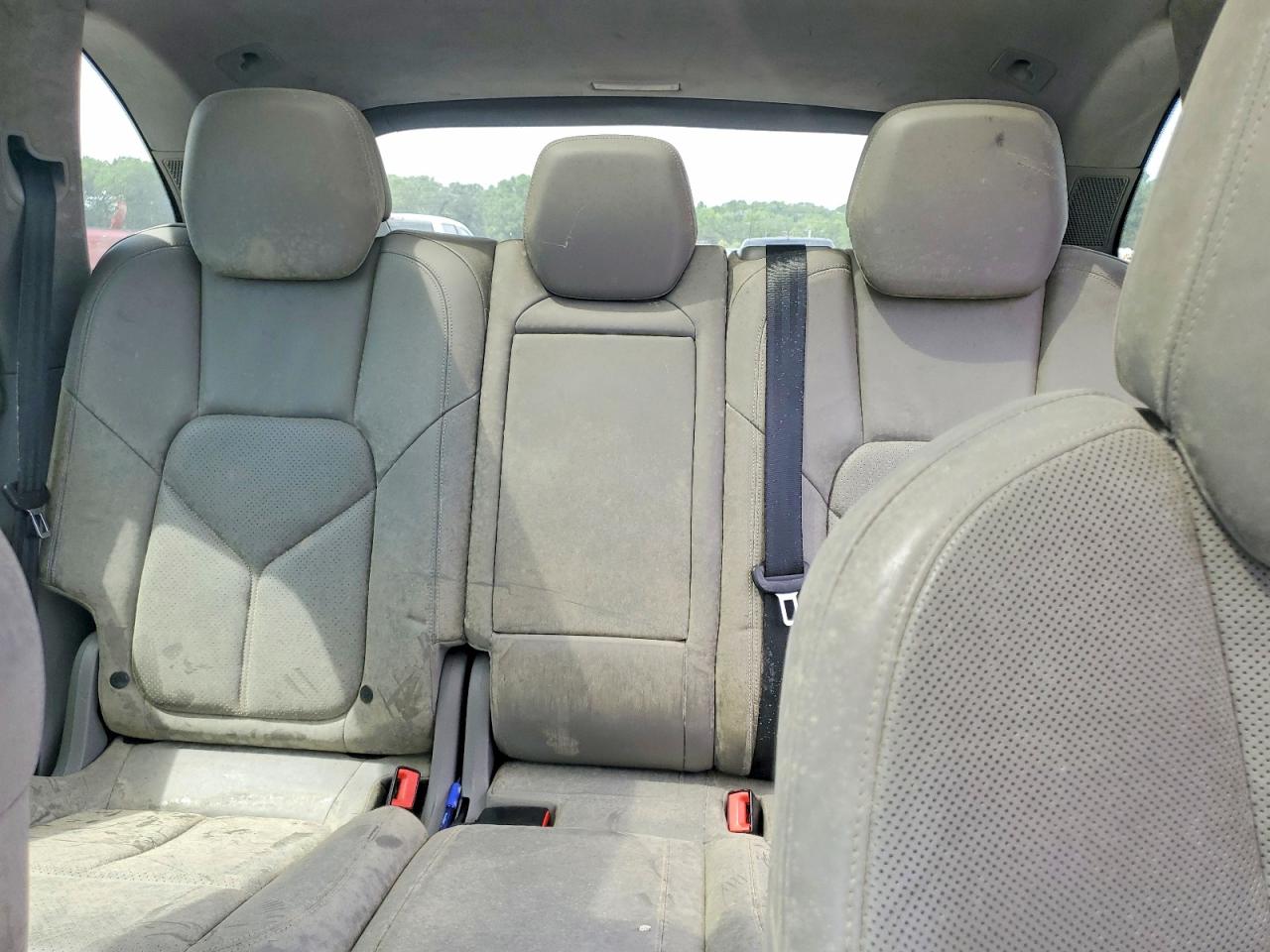 2013 PORSCHE CAYENNE GTS