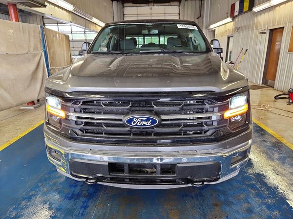 2024 FORD F150