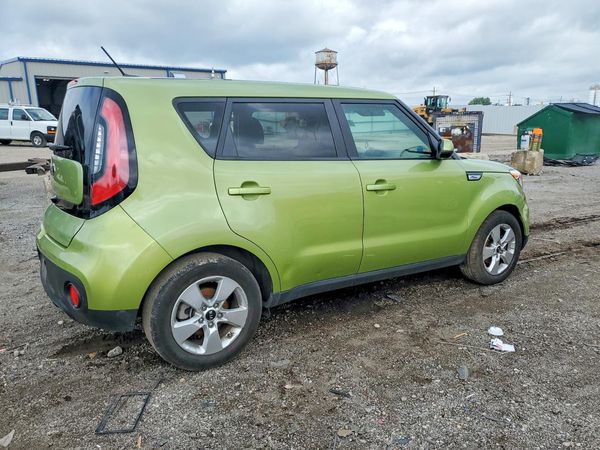 2019 KIA SOUL Base