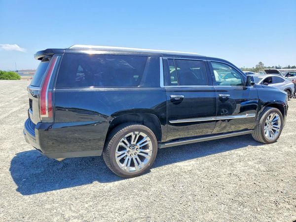 2017 CADILLAC ESCALADE ESV Premium Luxury