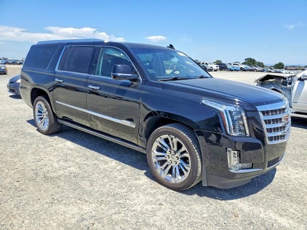 2017 CADILLAC ESCALADE ESV Premium Luxury
