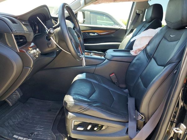 2017 CADILLAC ESCALADE ESV Premium Luxury