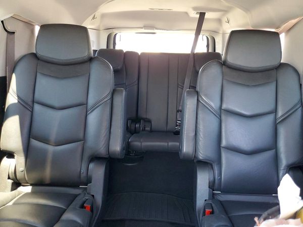 2017 CADILLAC ESCALADE ESV Premium Luxury