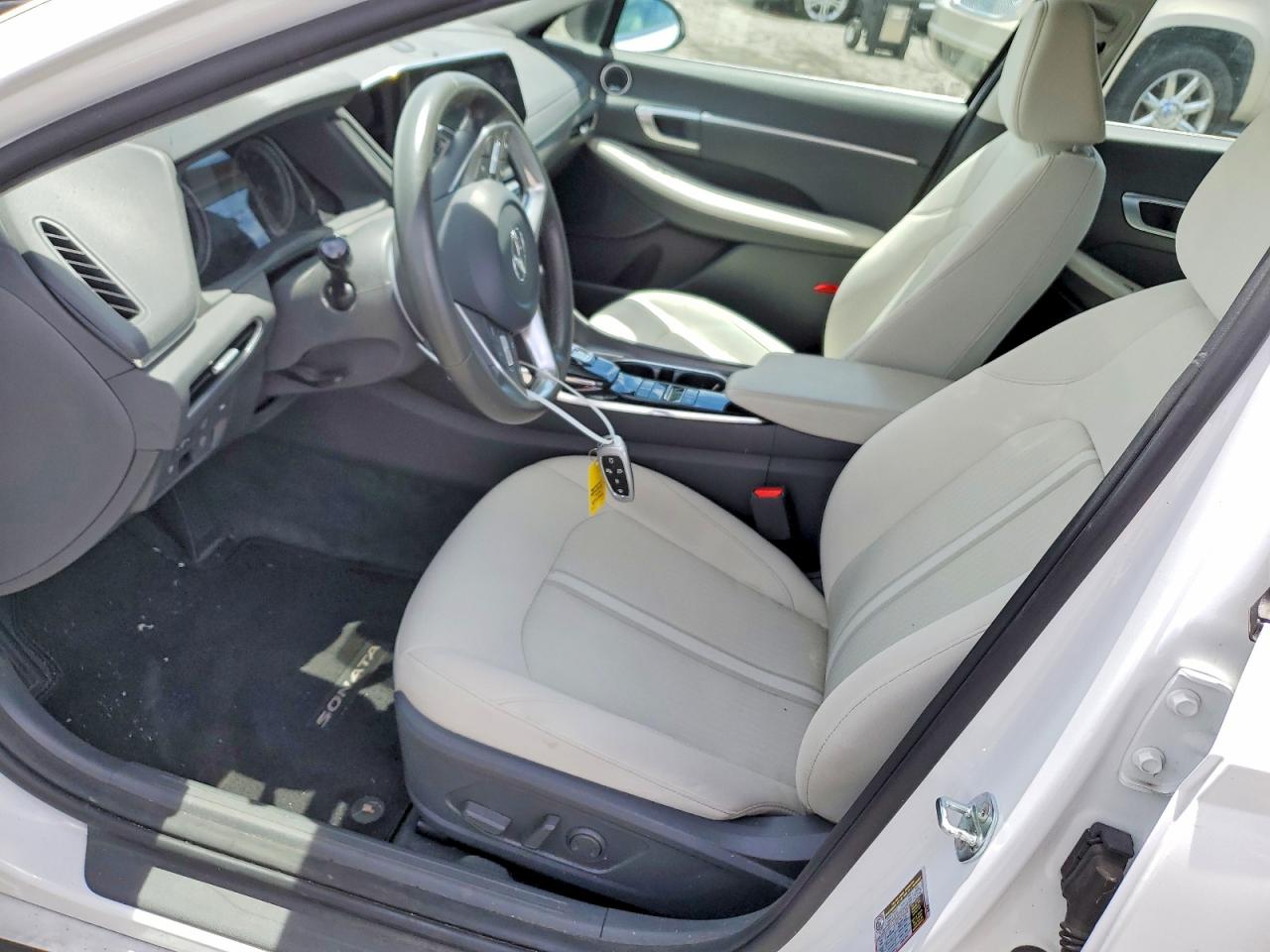 2021 HYUNDAI SONATA HYBRID SEL