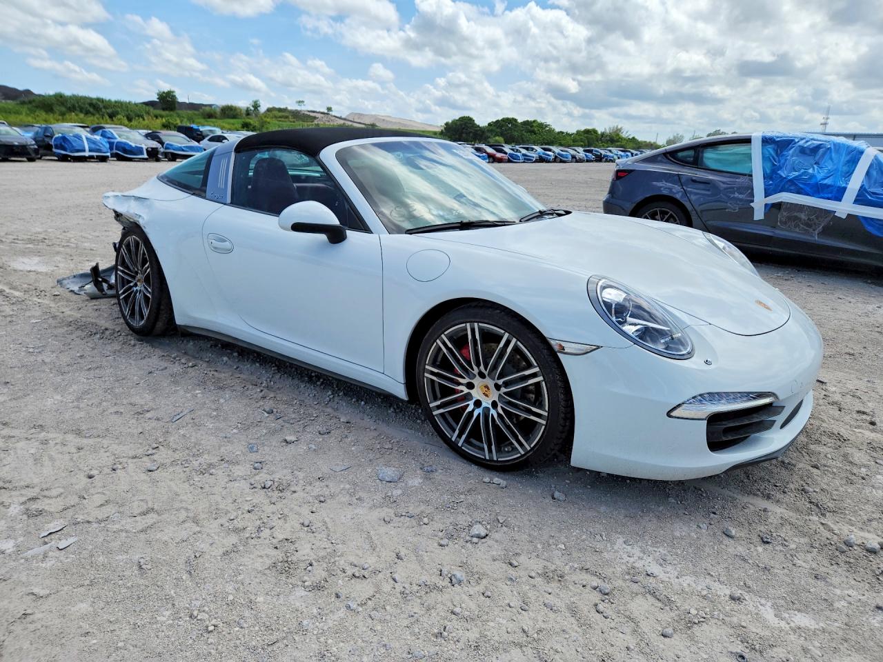 2015 PORSCHE 911 4S