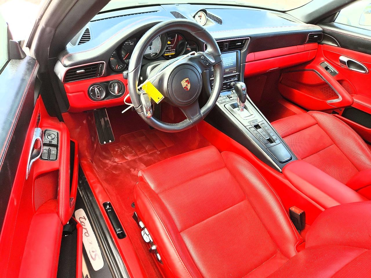 2015 PORSCHE 911 4S
