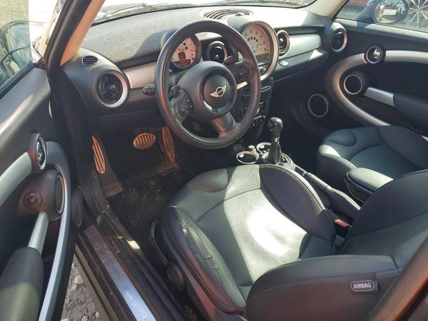 2013 MINI COOPER — CKPT