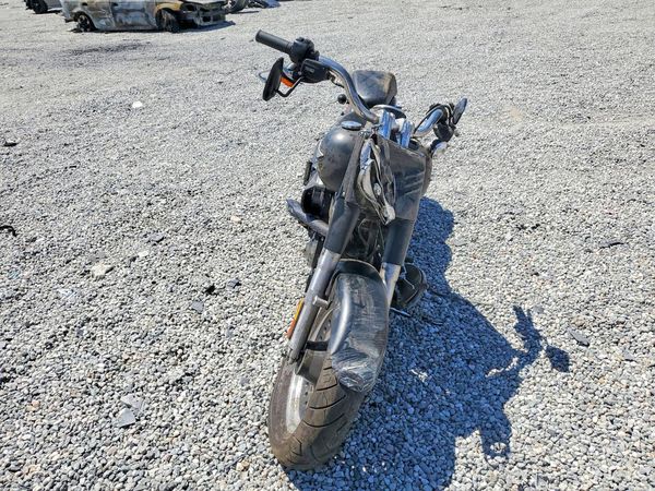 2016 HARLEY-DAVIDSON FL