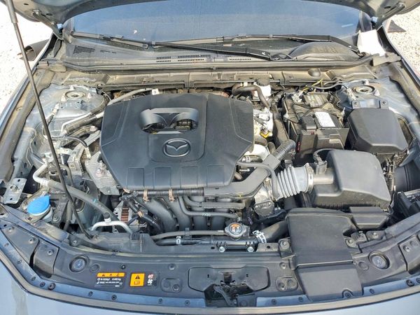 2024 MAZDA 3 Preferred Package