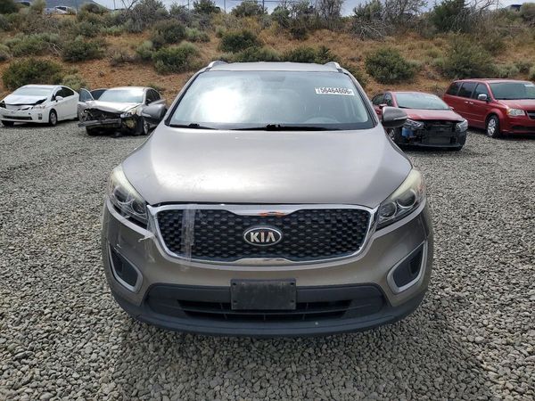 2018 KIA SORENTO L, LX