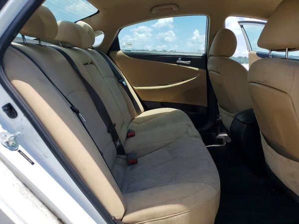 2013 HYUNDAI SONATA GLS/ GLS Popular