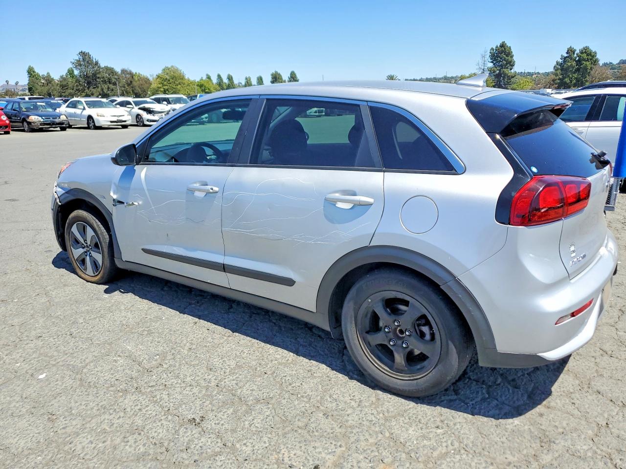 2017 KIA NIRO FE / LX / LX Tech