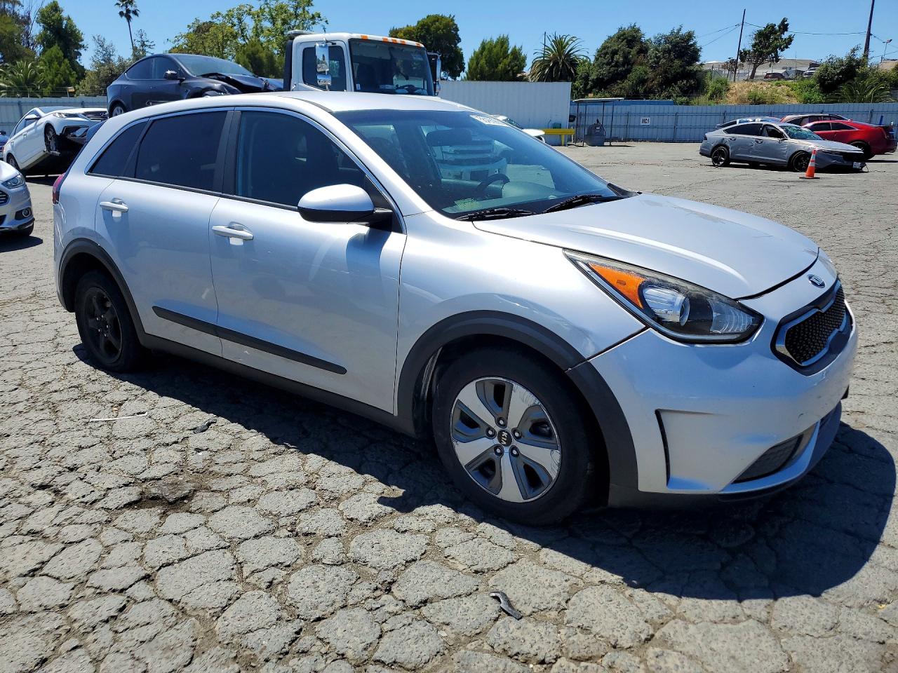 2017 KIA NIRO FE / LX / LX Tech