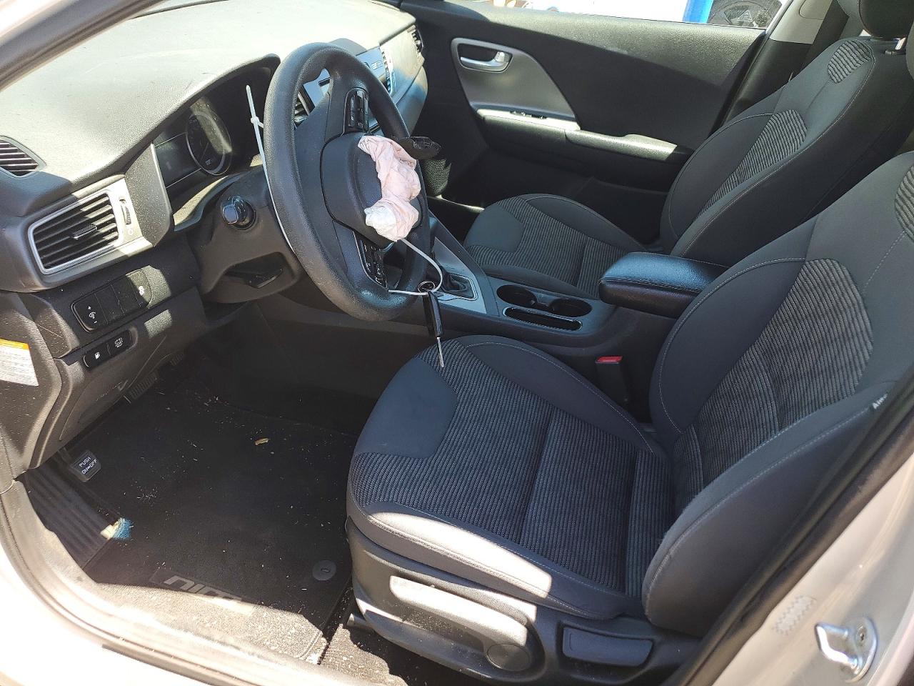 2017 KIA NIRO FE / LX / LX Tech
