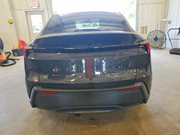 2026 TESLA MODEL Y — DIRR